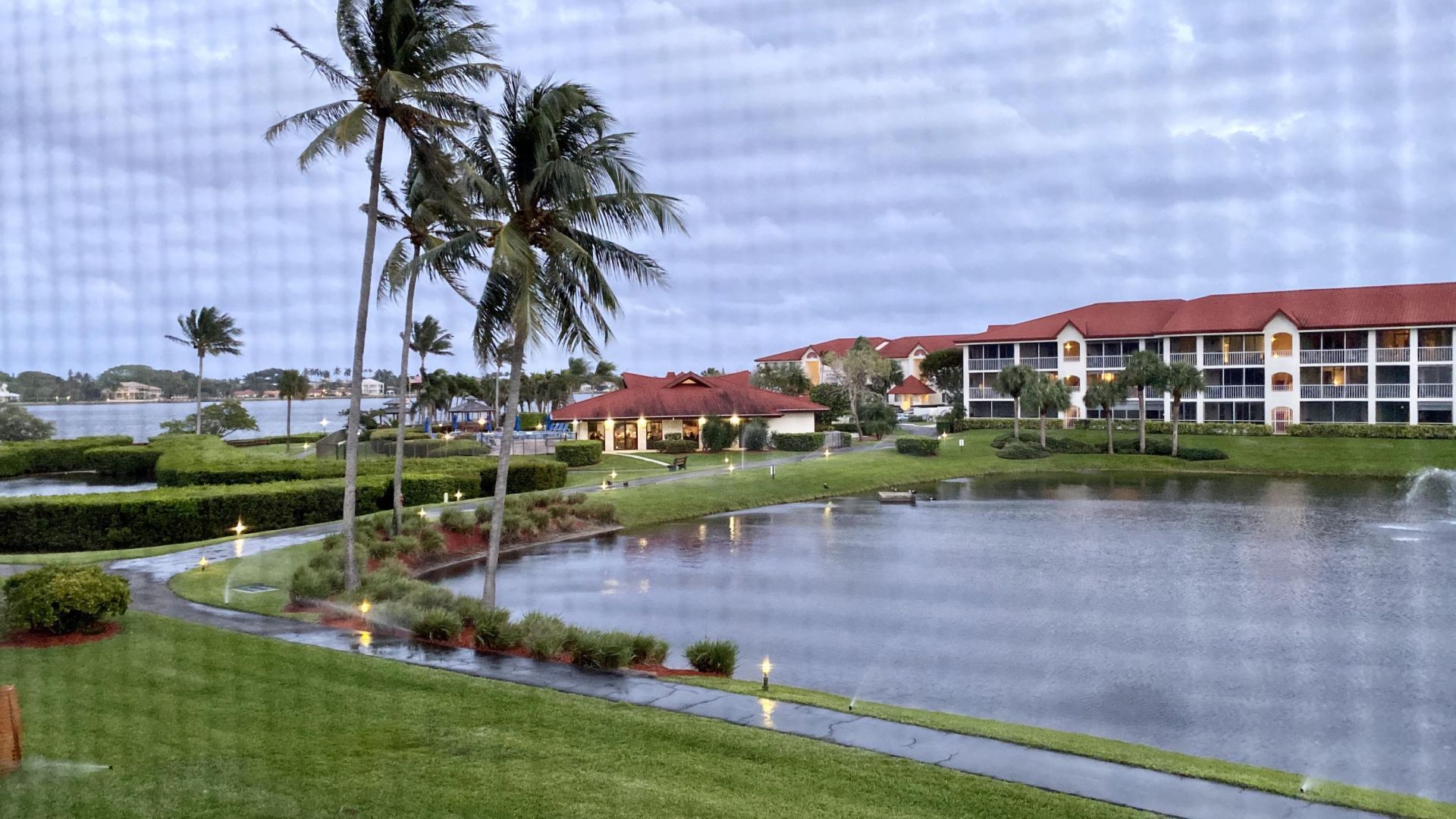 7030 Half Moon Circle, Unit 216, Hypoluxo, FL 33462 Photo