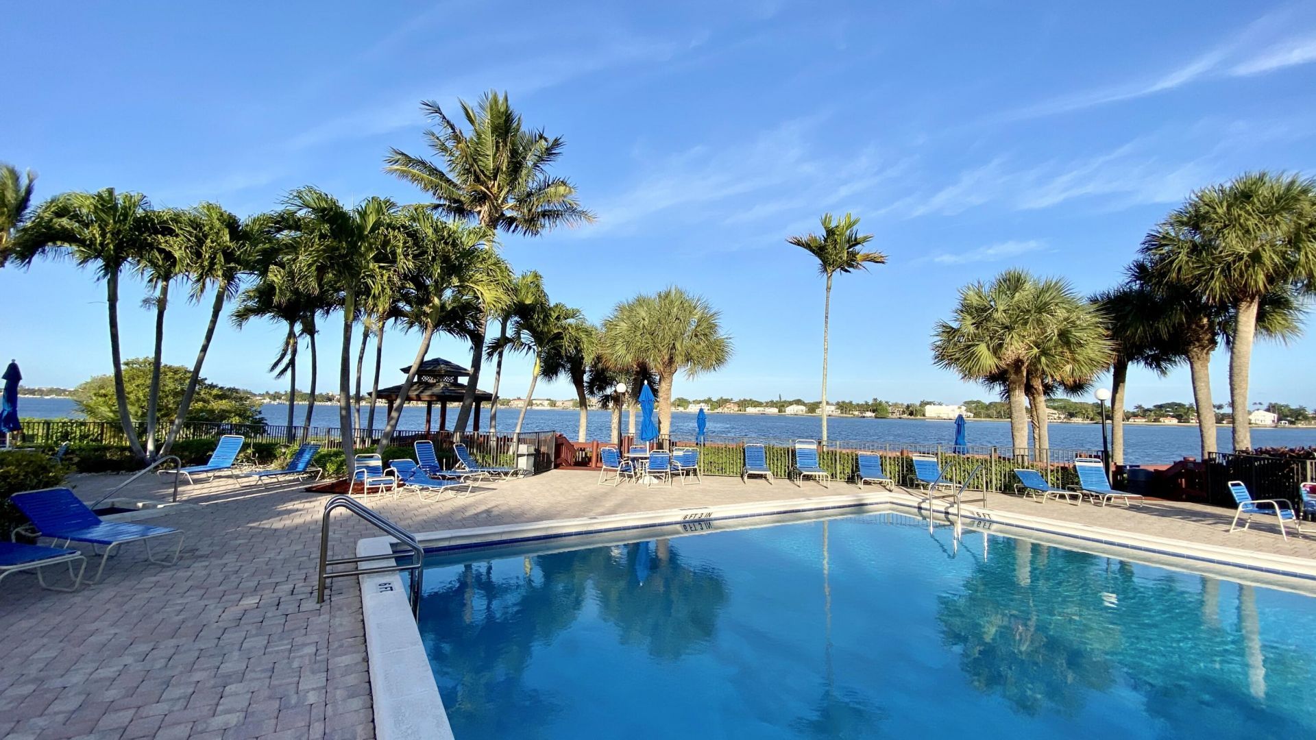 7030 Half Moon Circle, Unit 216, Hypoluxo, FL 33462 Photo