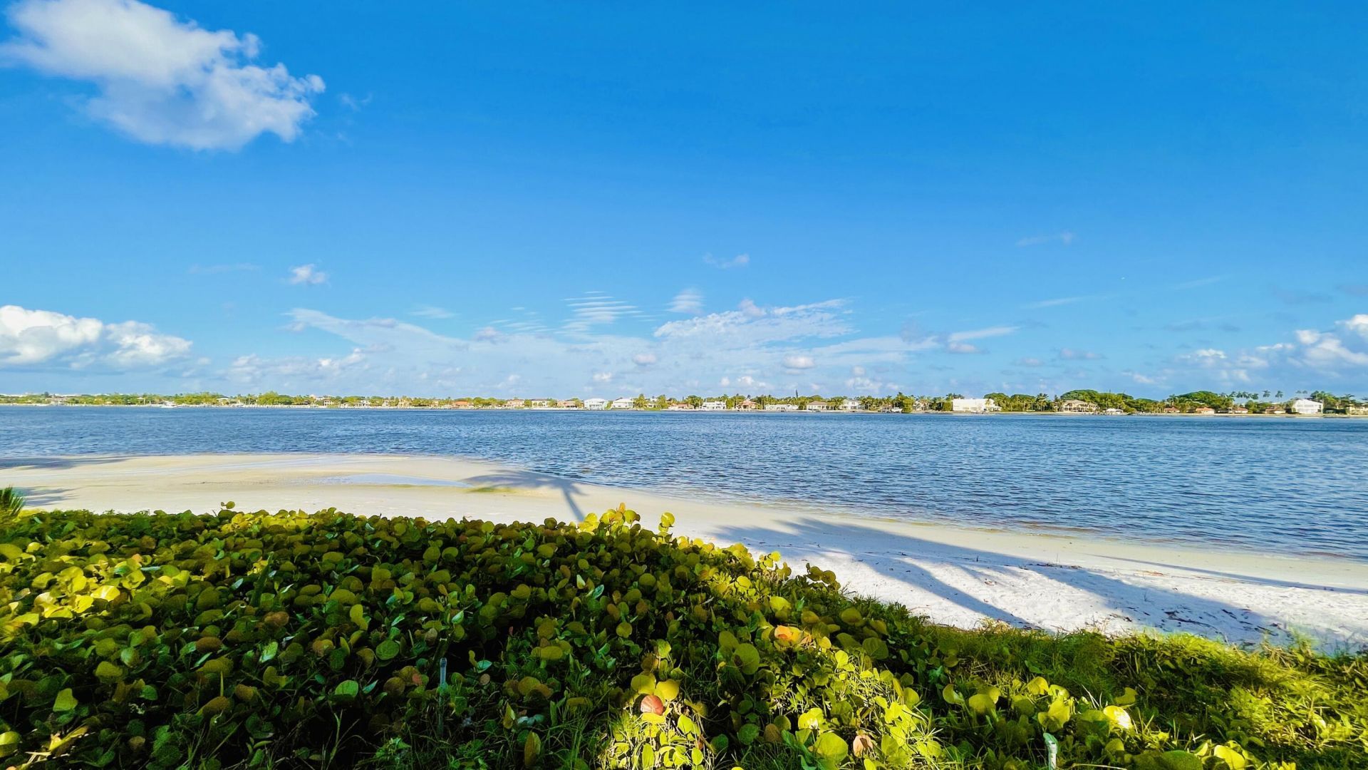 7030 Half Moon Circle, Unit 216, Hypoluxo, FL 33462 Photo