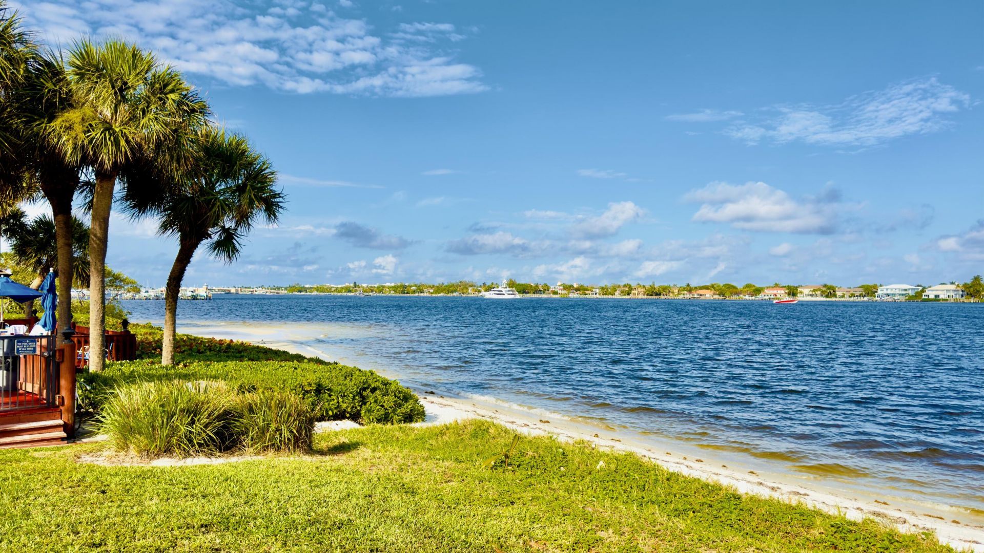 7030 Half Moon Circle, Unit 216, Hypoluxo, FL 33462 Photo