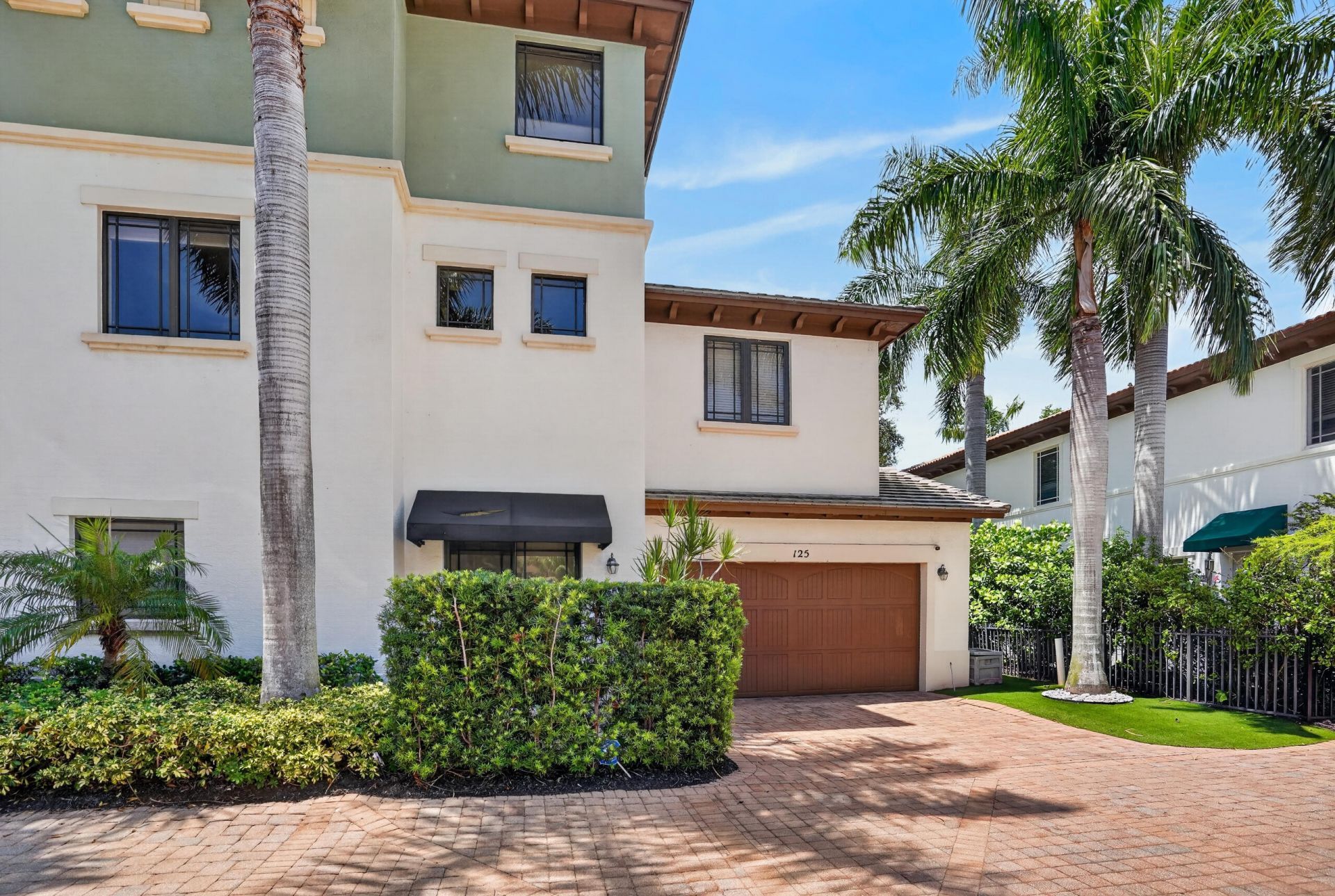 125 NW Gardener Street, Boca Raton, FL 33432 Photo