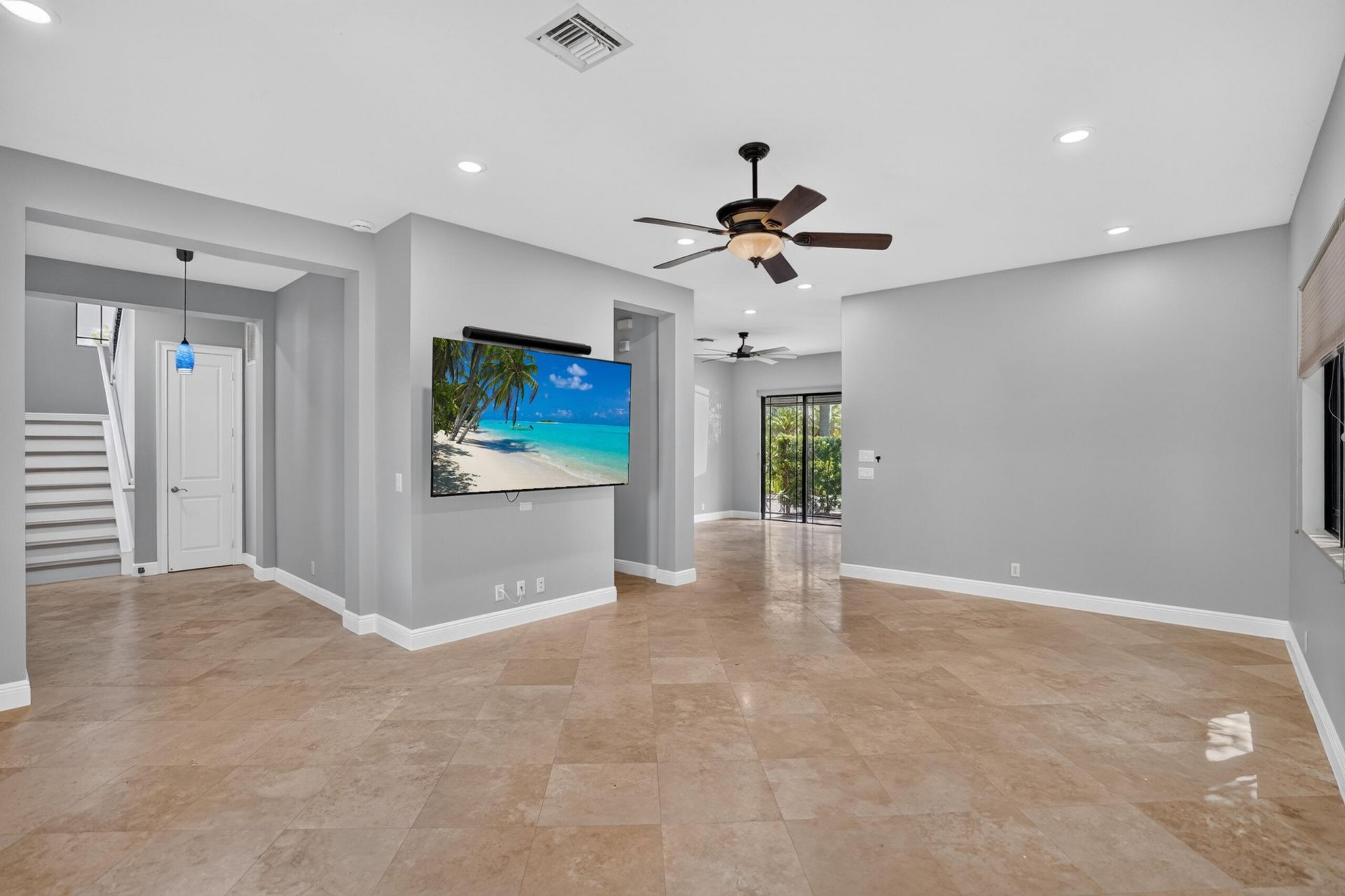 125 NW Gardener Street, Boca Raton, FL 33432 Photo