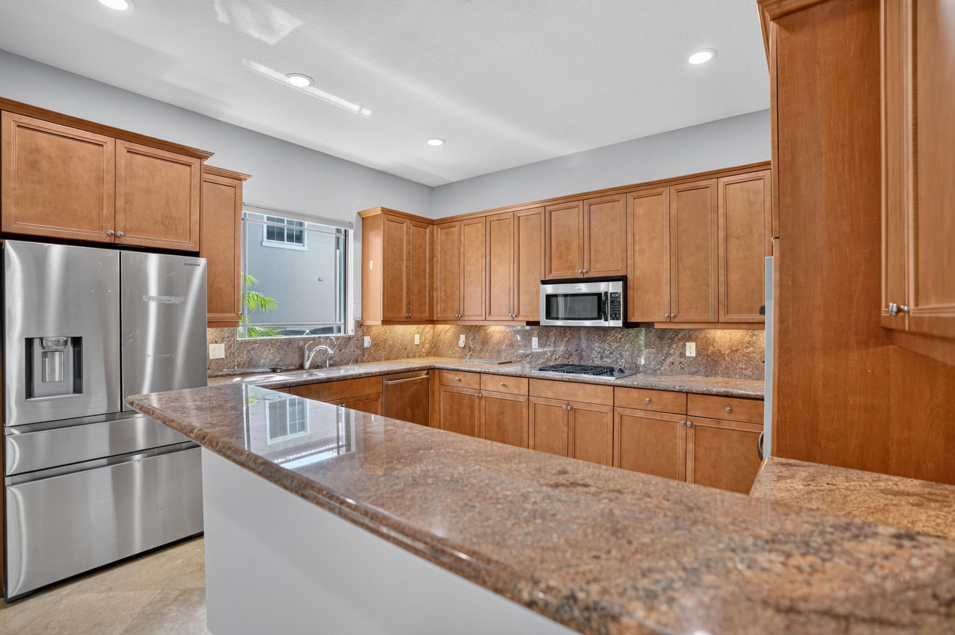 125 NW Gardener Street, Boca Raton, FL 33432 Photo