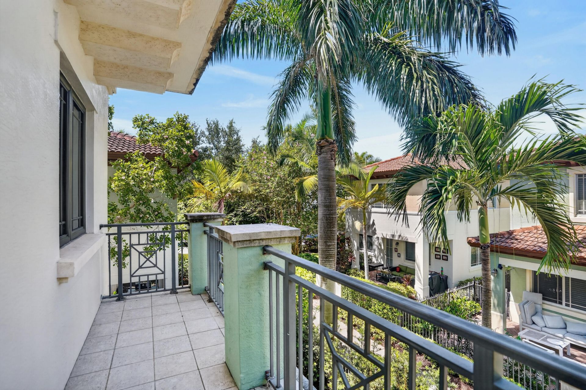 125 NW Gardener Street, Boca Raton, FL 33432 Photo