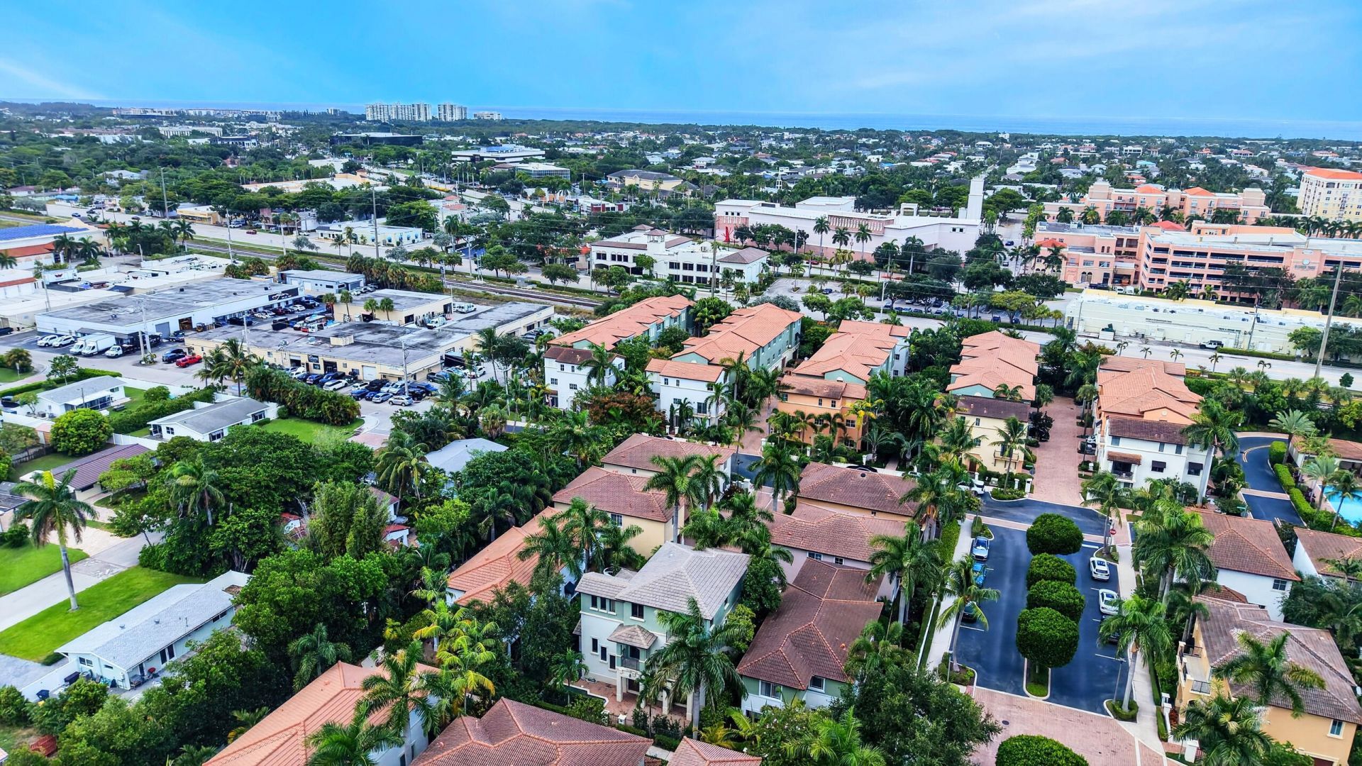 125 NW Gardener Street, Boca Raton, FL 33432 Photo