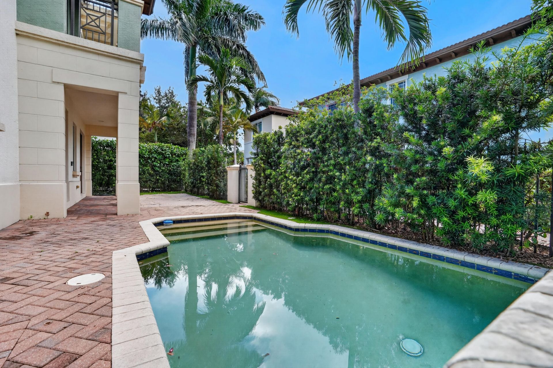 125 NW Gardener Street, Boca Raton, FL 33432 Photo