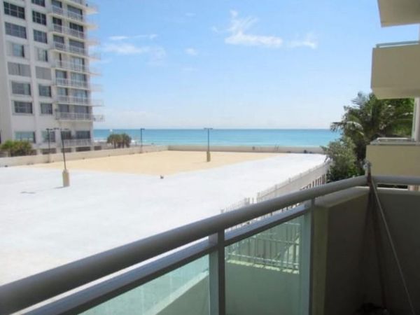 3001 S Ocean Drive, Hollywood, FL 33019