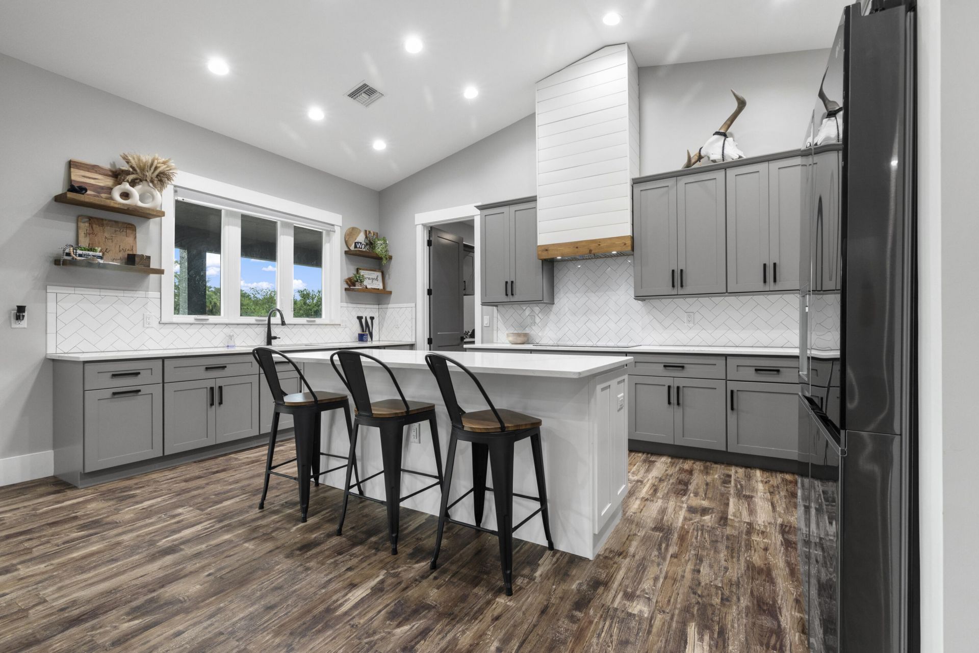 1112 NE 131st Lane, Okeechobee, FL 34972 Photo