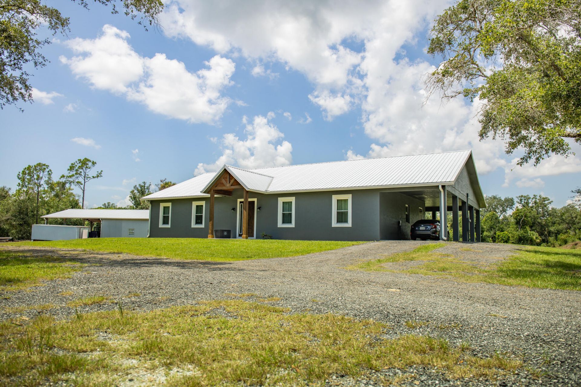 1112 NE 131st Lane, Okeechobee, FL 34972 Photo