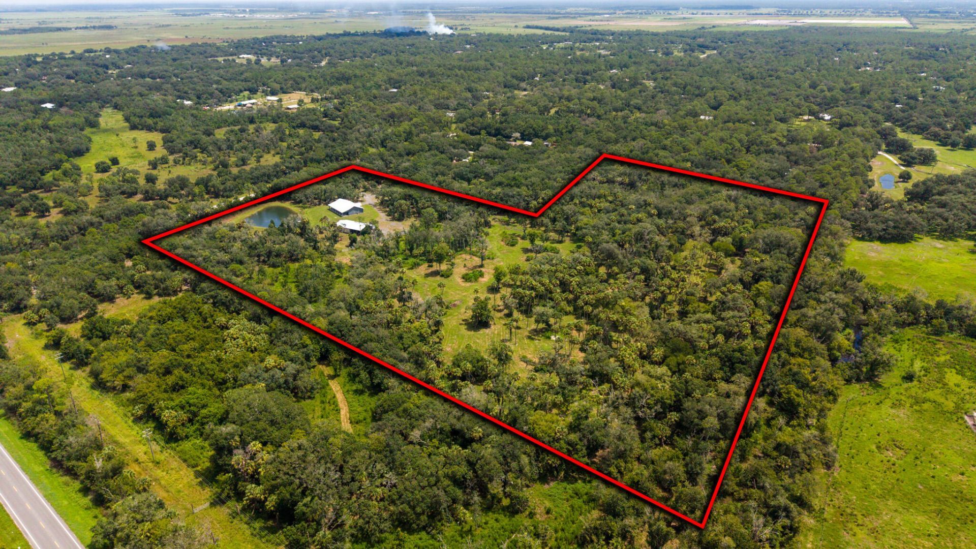 1112 NE 131st Lane, Okeechobee, FL 34972 Photo