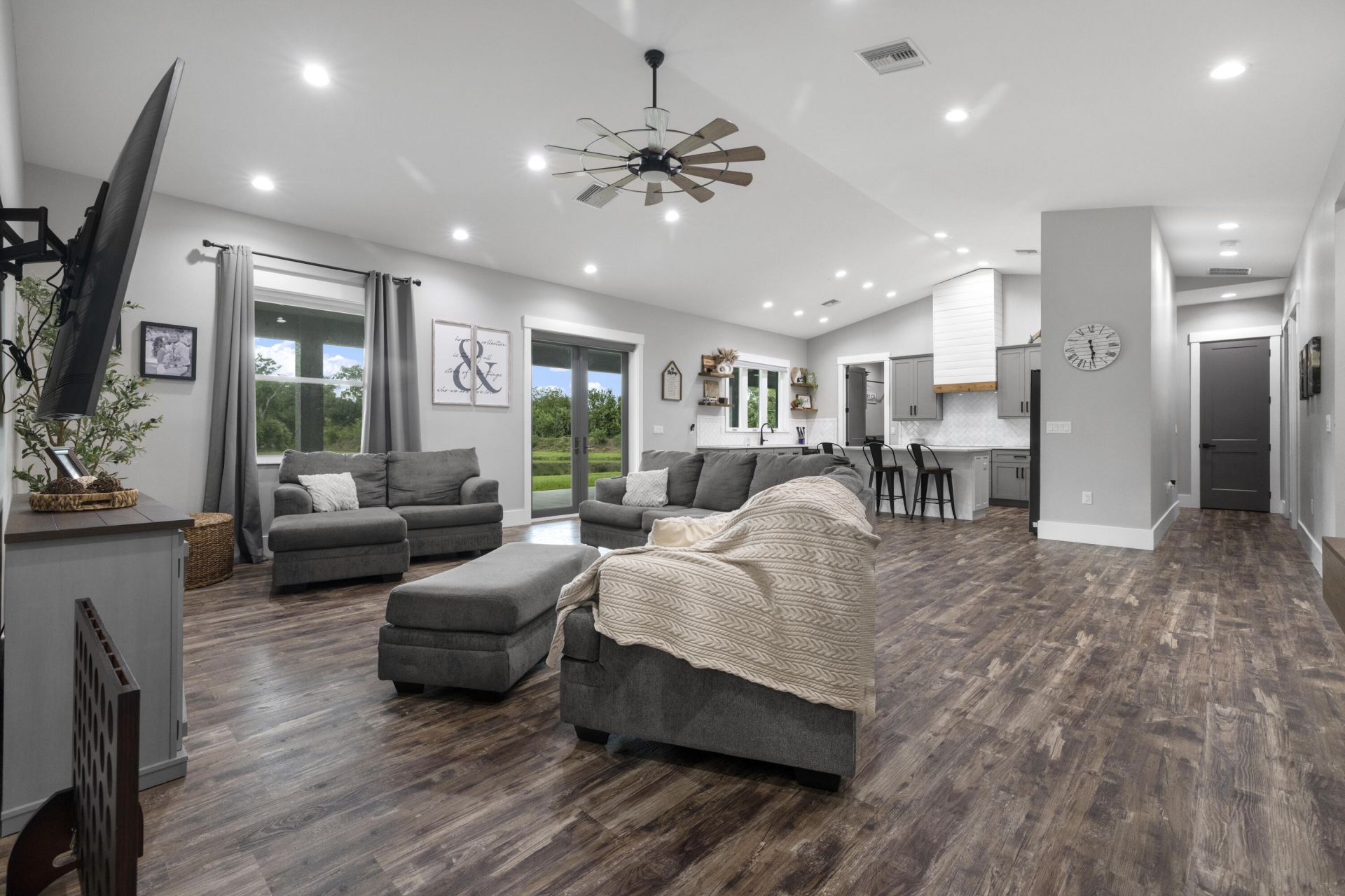 1112 NE 131st Lane, Okeechobee, FL 34972 Photo