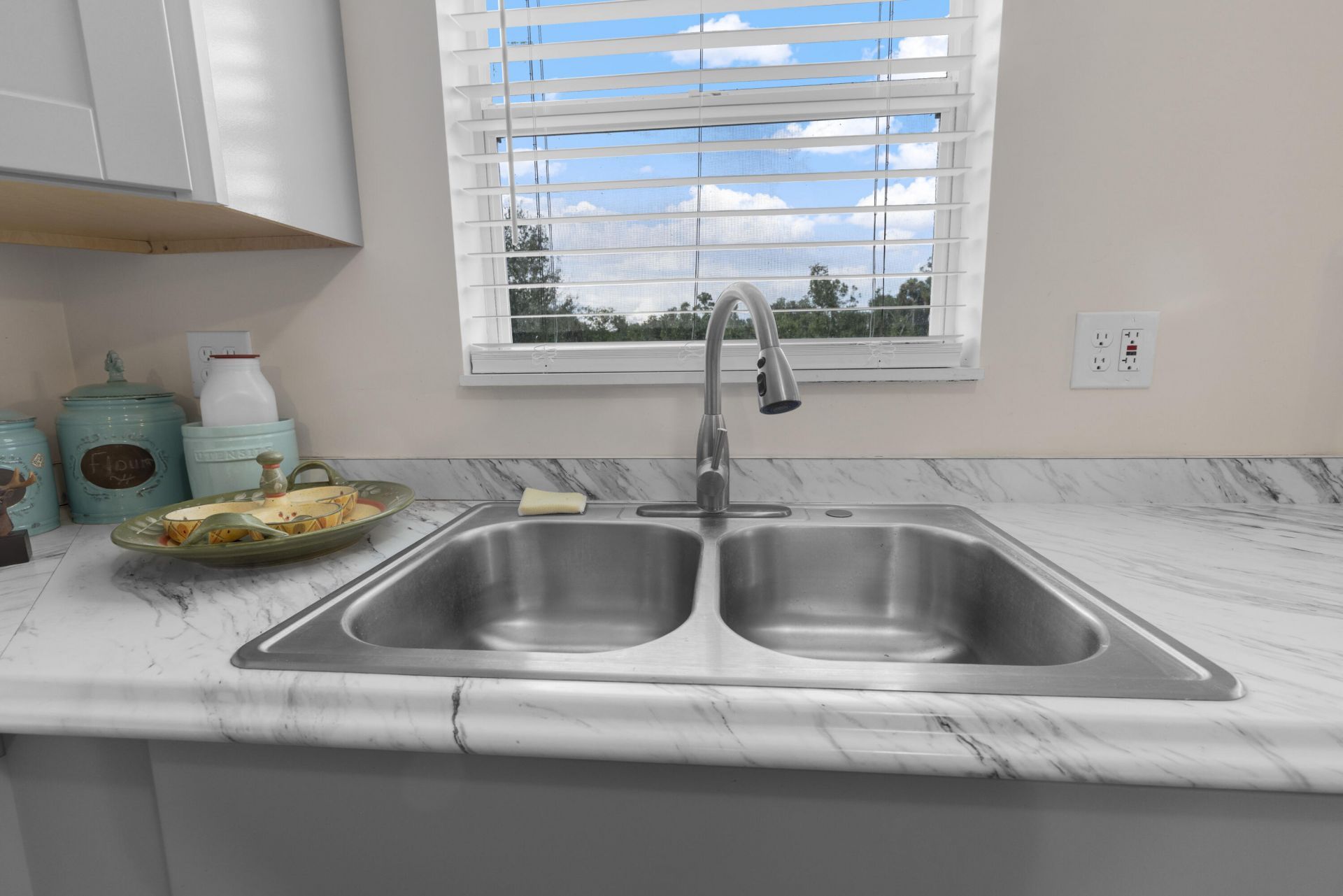 1112 NE 131st Lane, Okeechobee, FL 34972 Photo