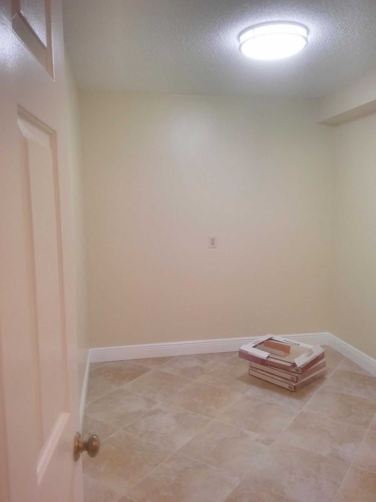 3710 Whitehall Drive, Unit 103, West Palm Beach, FL 33401 Photo