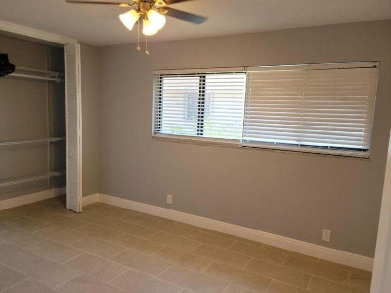 4010 N Shore Drive, West Palm Beach, FL 33407 Photo