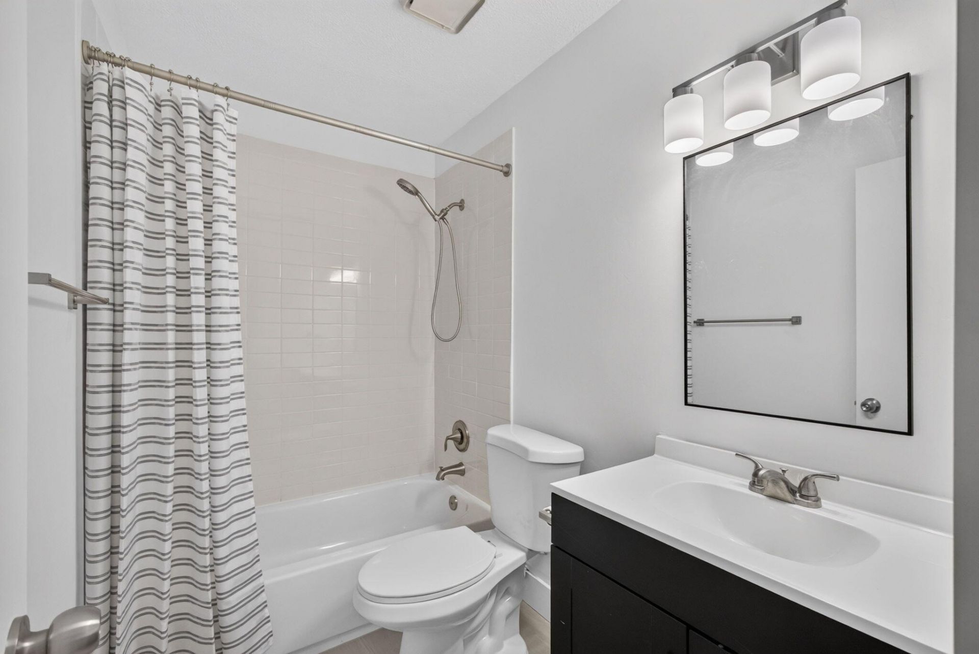 3404 Gardens E Drive, Unit 21B, Palm Beach Gardens, FL 33410 Photo