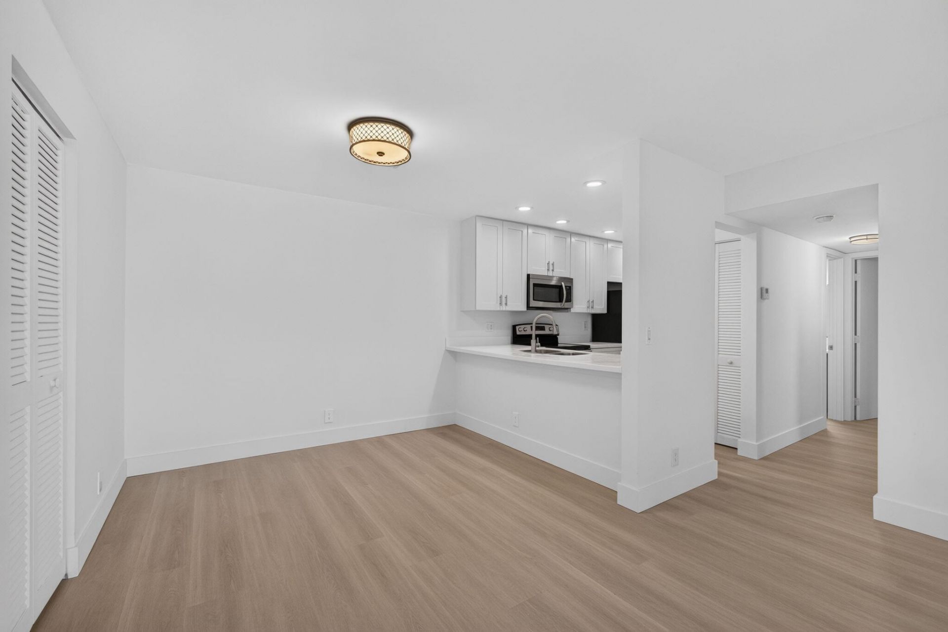 3404 Gardens E Drive, Unit 21B, Palm Beach Gardens, FL 33410 Photo