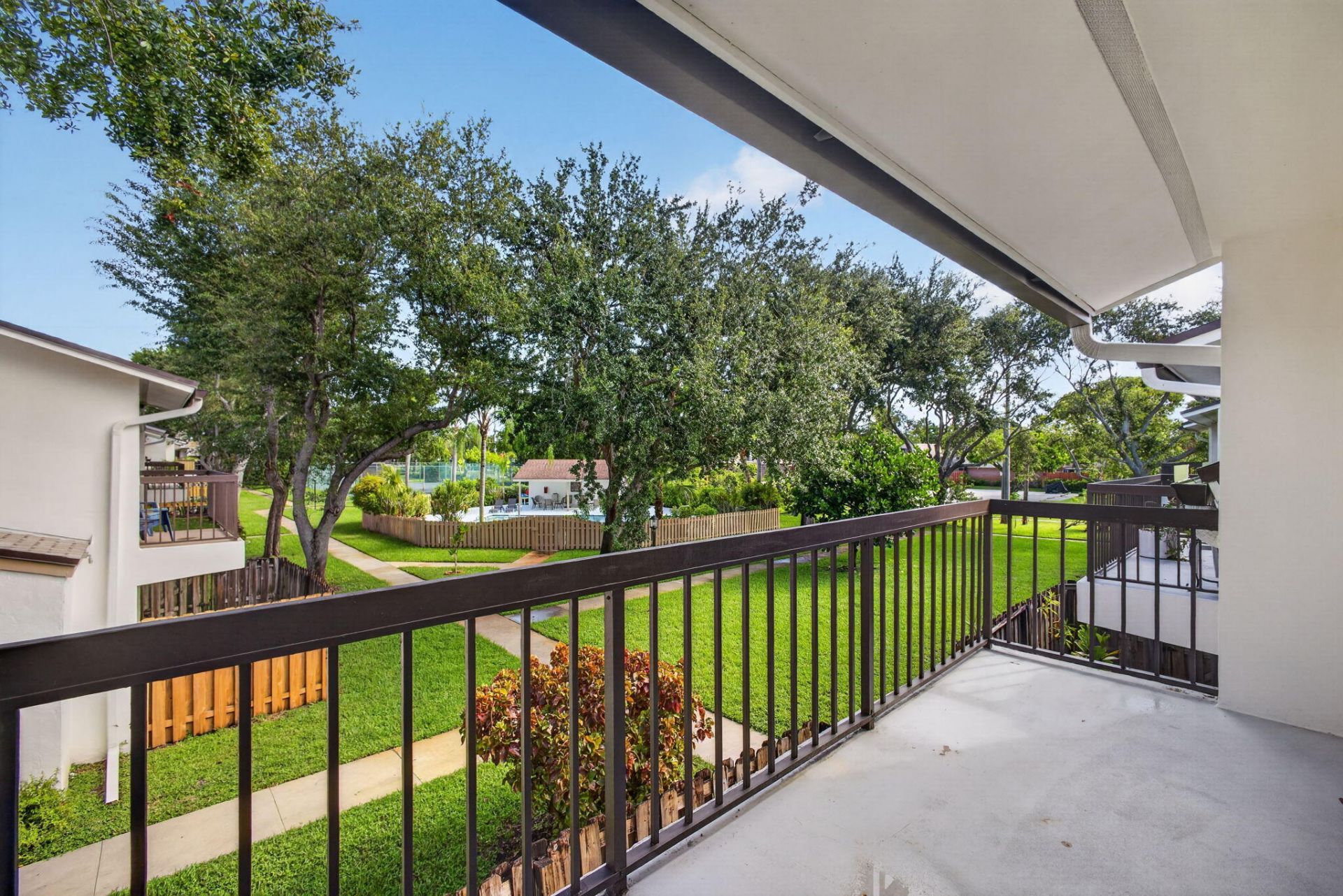 3404 Gardens E Drive, Unit 21B, Palm Beach Gardens, FL 33410 Photo