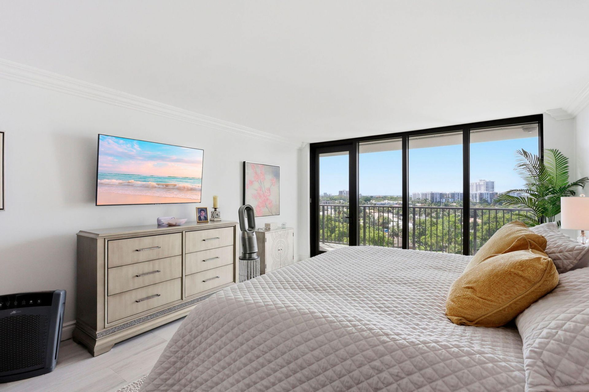 1800 S Ocean Boulevard, Unit 708, Lauderdale by the Sea, FL 33062 Photo