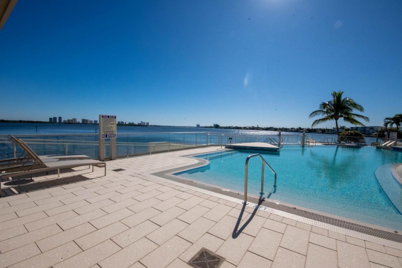 100 Lakeshore Drive, Unit 1453, North Palm Beach, FL 33408 Photo