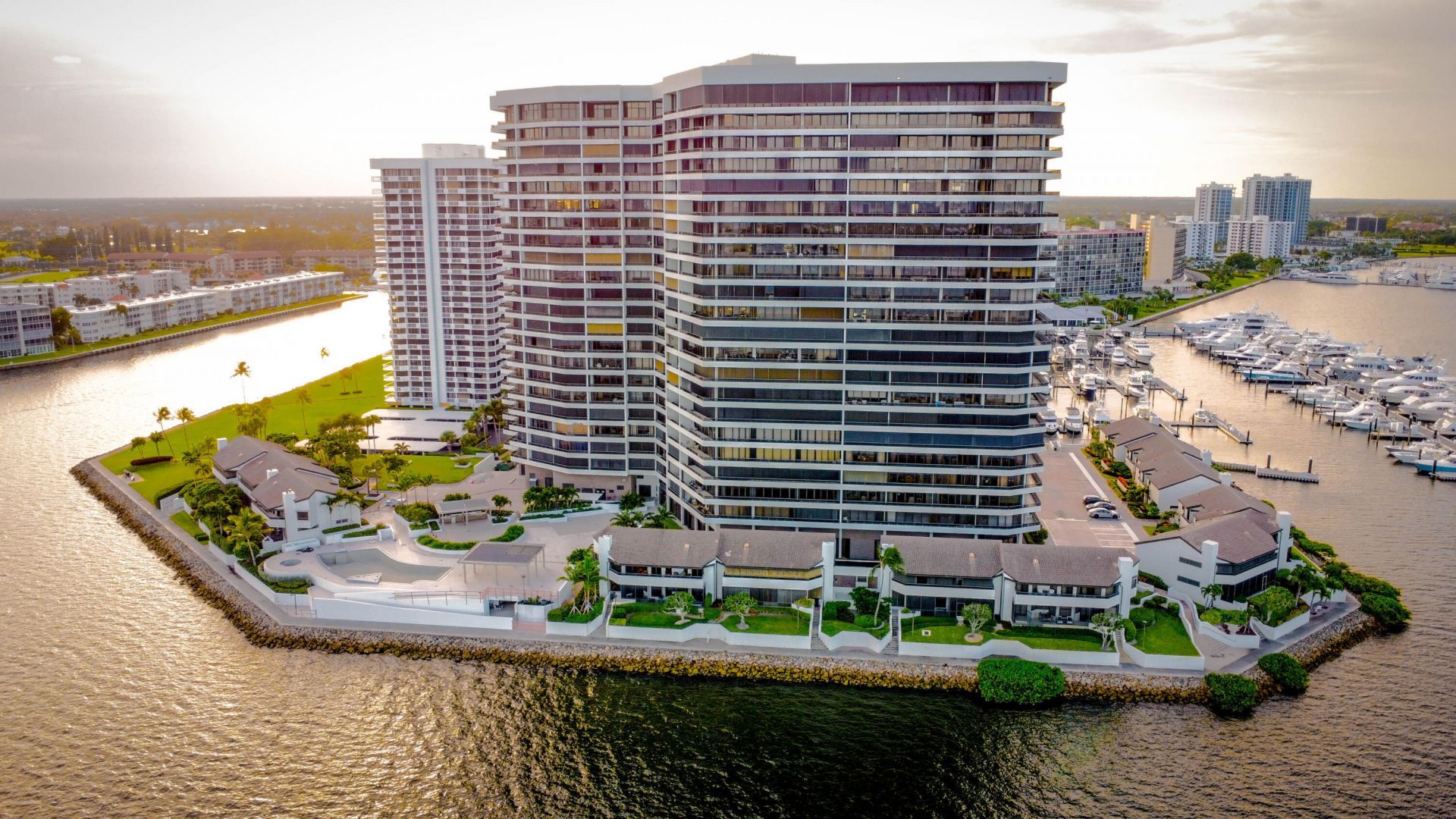 100 Lakeshore Drive, Unit 1453, North Palm Beach, FL 33408 Photo