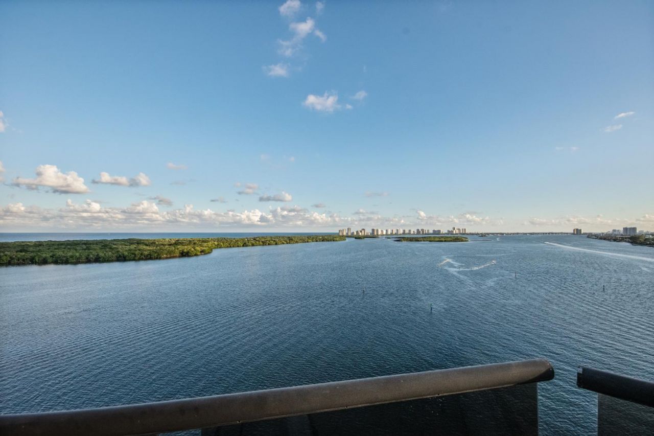100 Lakeshore Drive, Unit 1453, North Palm Beach, FL 33408 Photo
