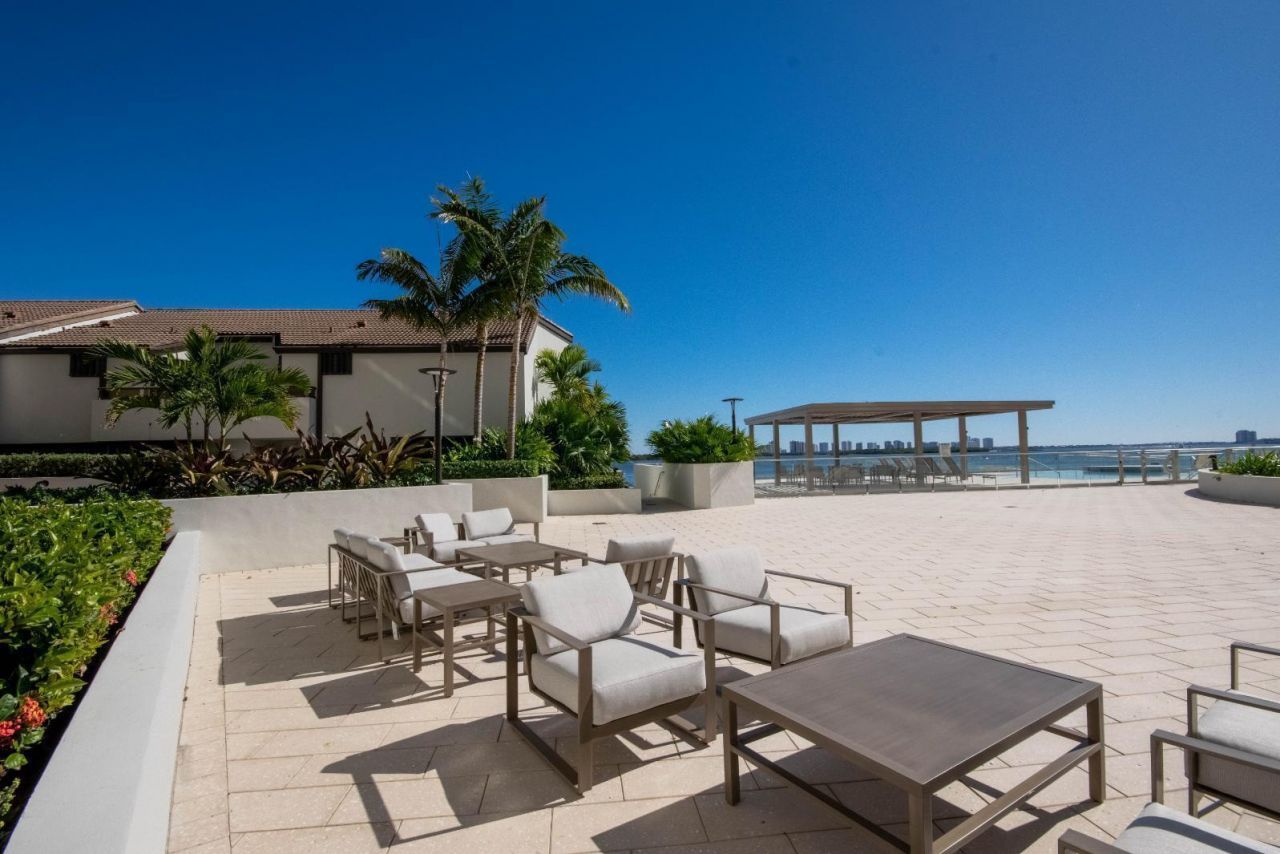 100 Lakeshore Drive, Unit 1453, North Palm Beach, FL 33408 Photo