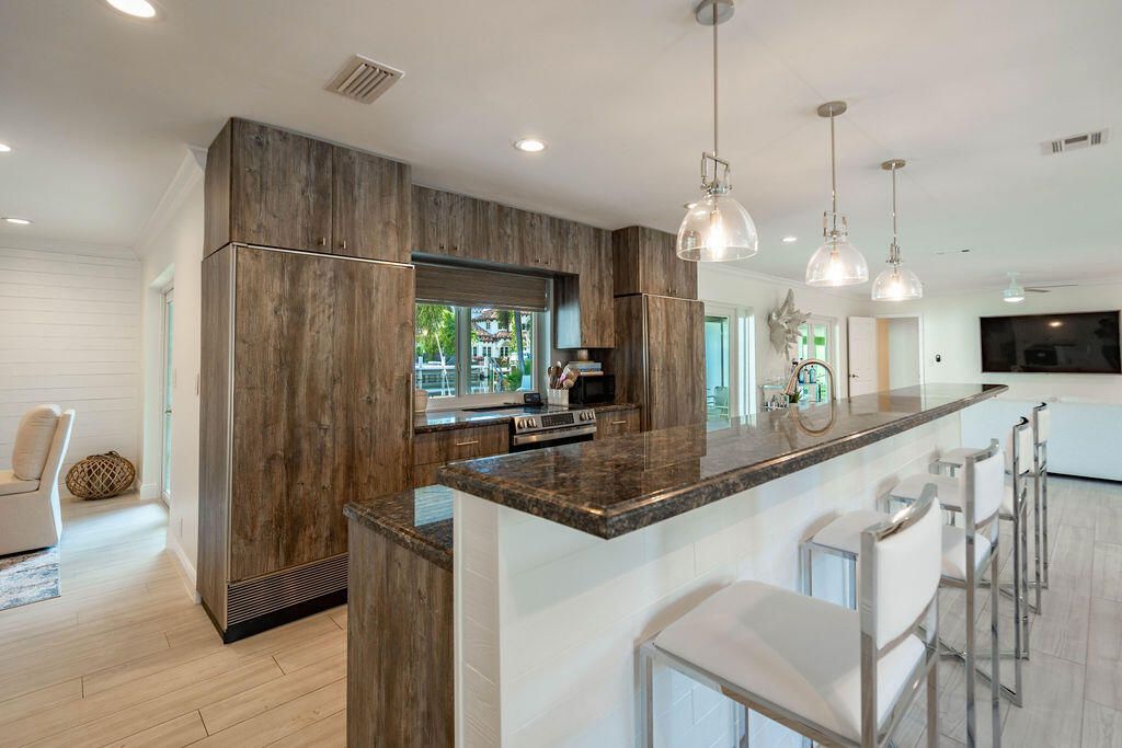 2401 NE 33rd Street, Lighthouse Point, FL 33064 Photo