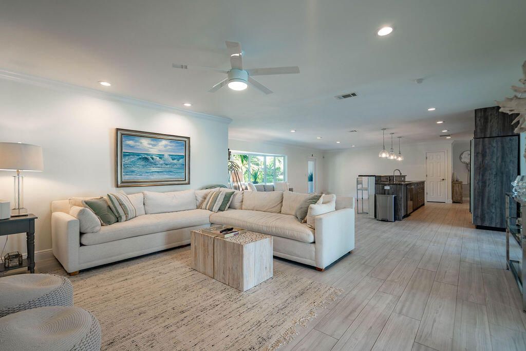 2401 NE 33rd Street, Lighthouse Point, FL 33064 Photo
