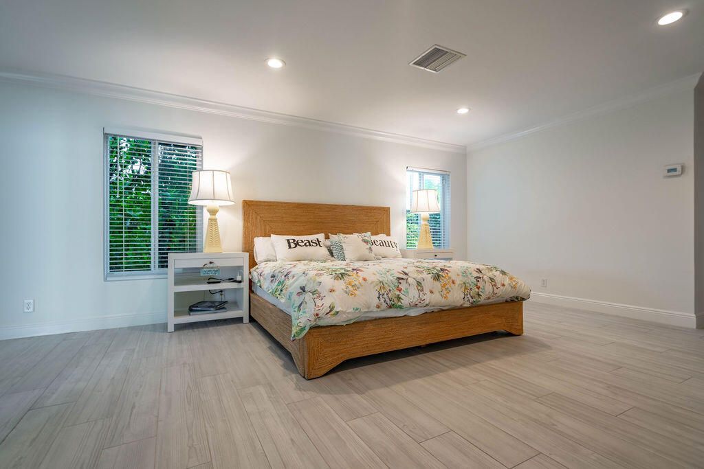 2401 NE 33rd Street, Lighthouse Point, FL 33064 Photo