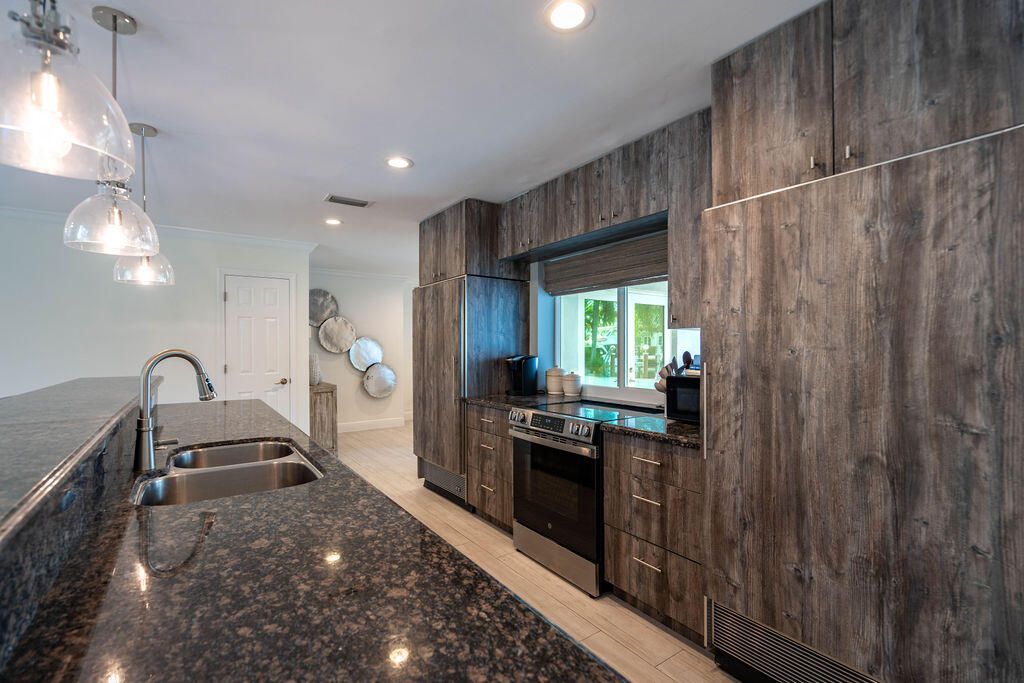 2401 NE 33rd Street, Lighthouse Point, FL 33064 Photo