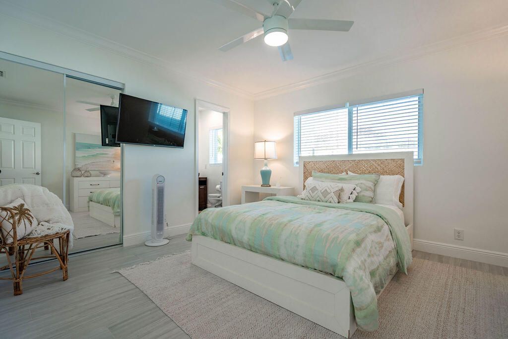 2401 NE 33rd Street, Lighthouse Point, FL 33064 Photo