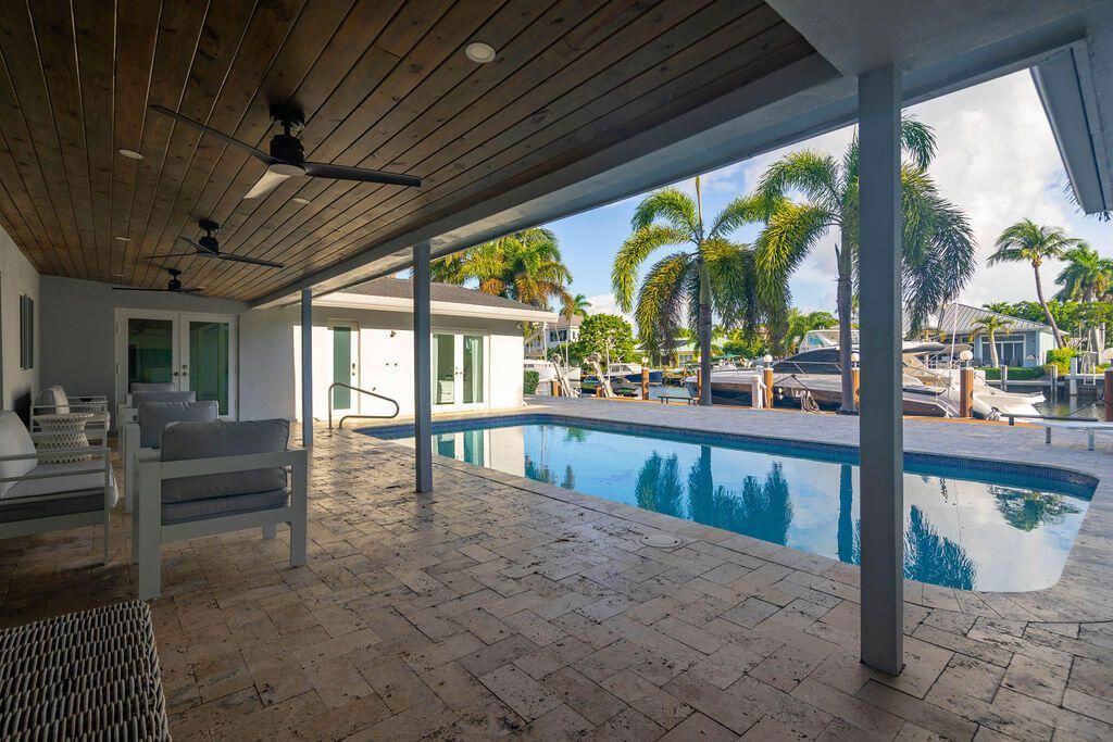 2401 NE 33rd Street, Lighthouse Point, FL 33064 Photo