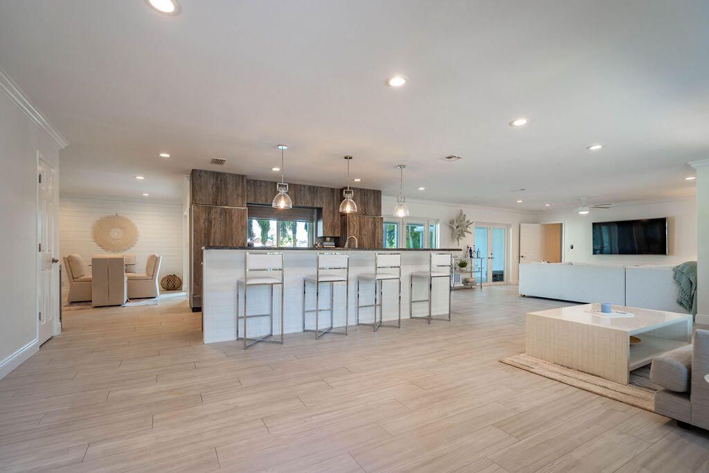 2401 NE 33rd Street, Lighthouse Point, FL 33064 Photo