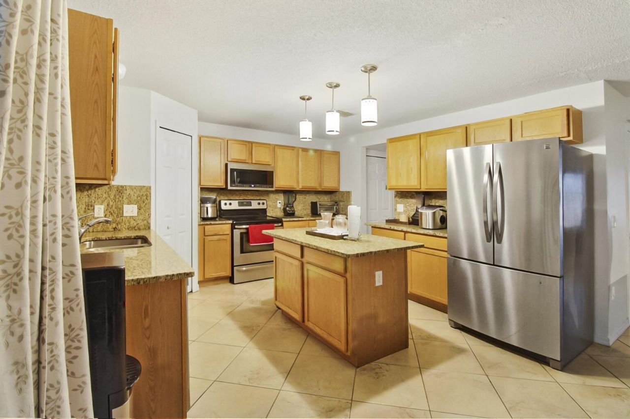 3917 SW Bamberg Street, Port Saint Lucie, FL 34953 Photo