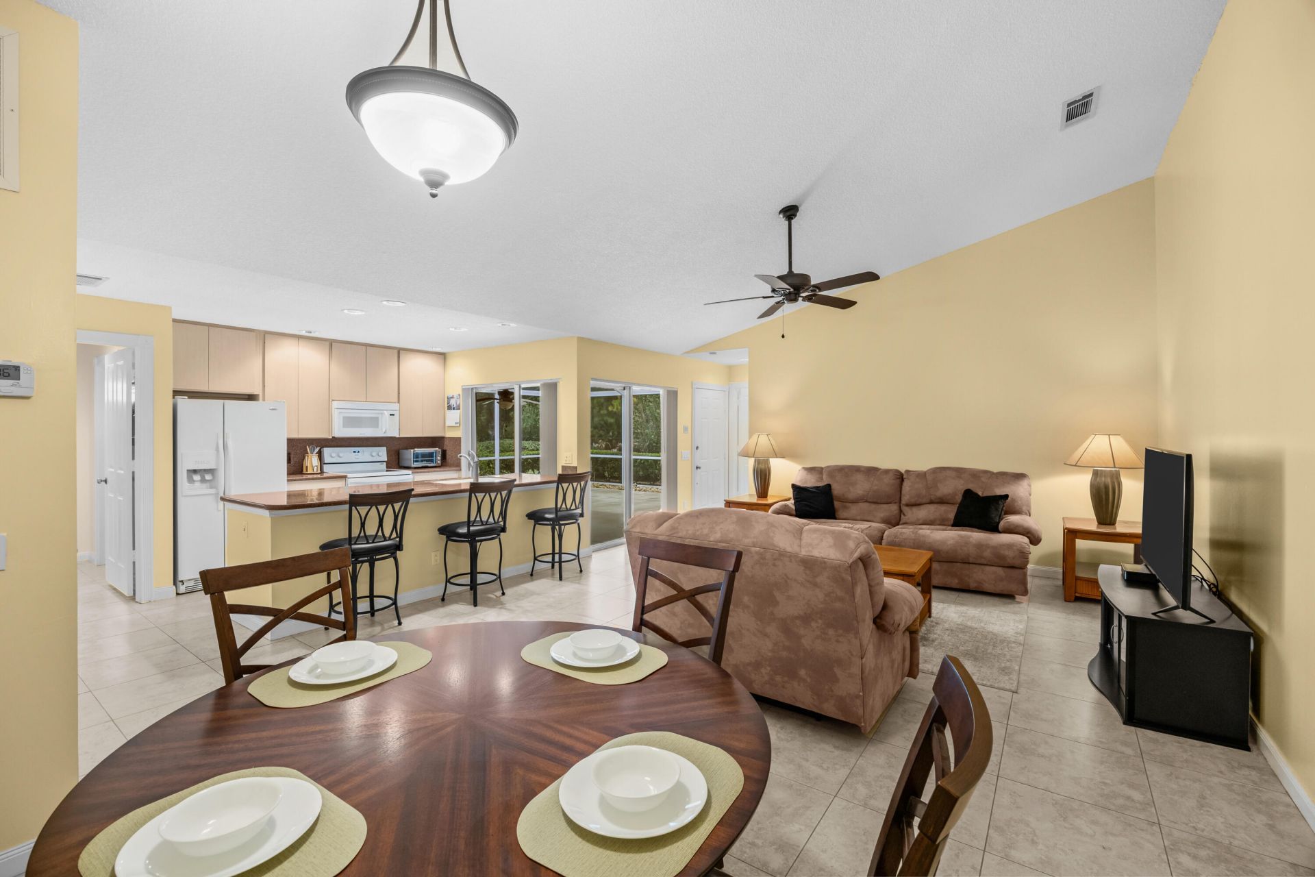 1242 NW Sun Terrace Circle, Unit 12A, Port Saint Lucie, FL 34986 Photo