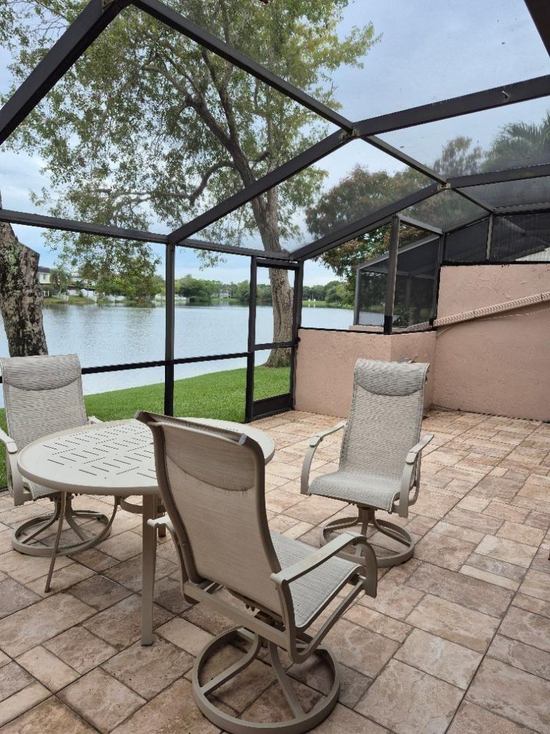 1273 NW 122nd Terrace, Pembroke Pines, FL 33026 Photo