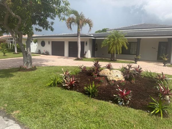 2121 NE 29TH Street, Lighthouse Point, FL 33064