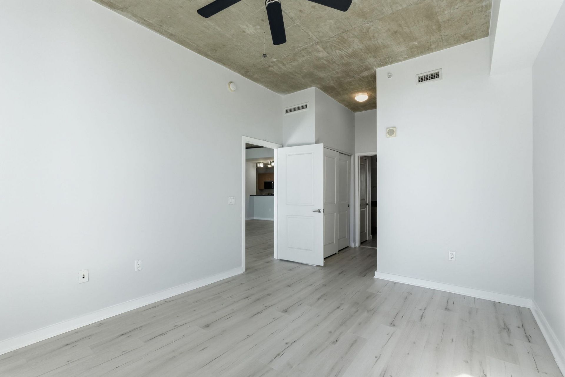 300 S Australian Avenue, Unit 1204, West Palm Beach, FL 33401 Photo