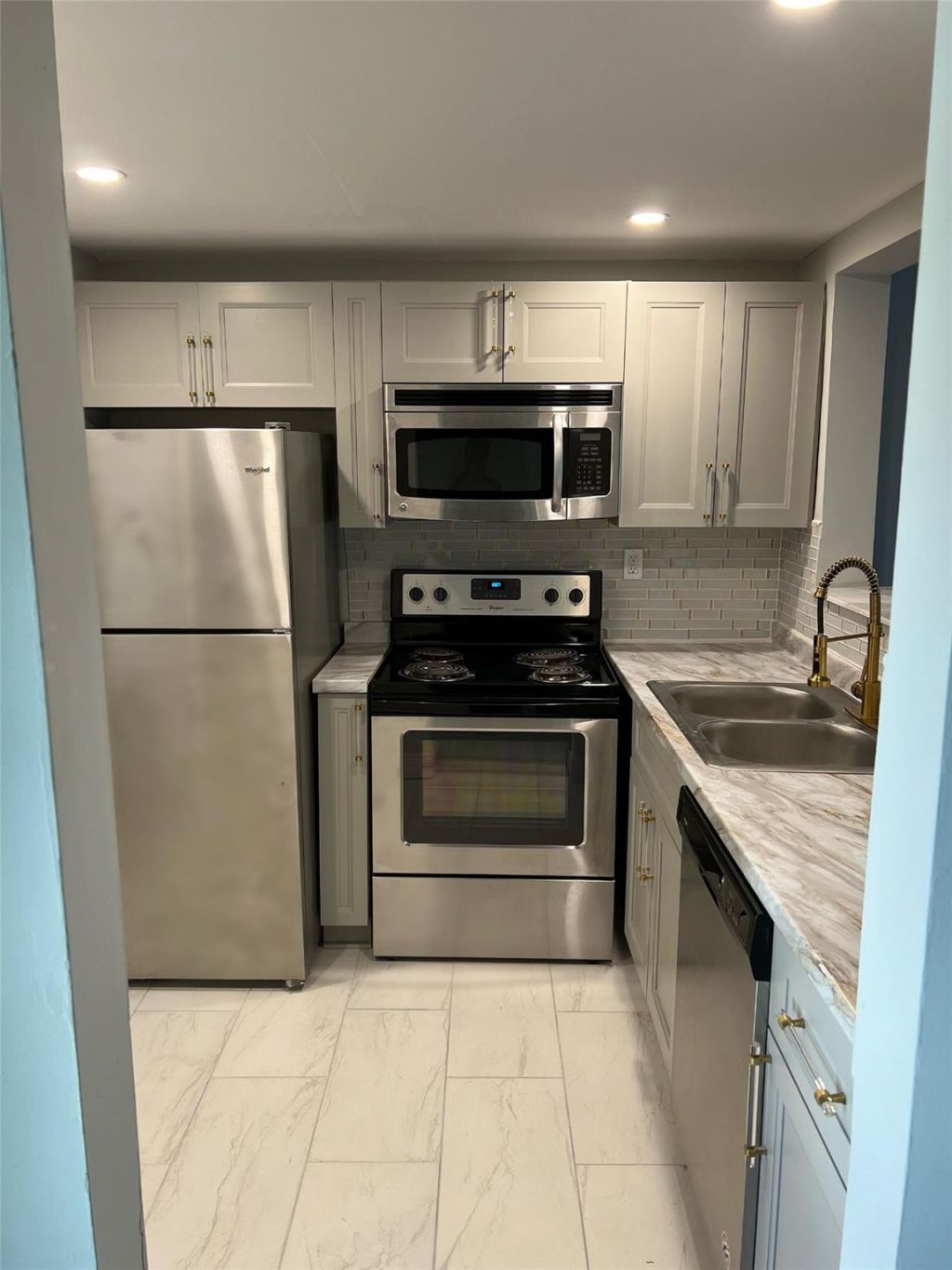 9070 Lime Bay Boulevard, Unit 209, Tamarac, FL 33321 Photo