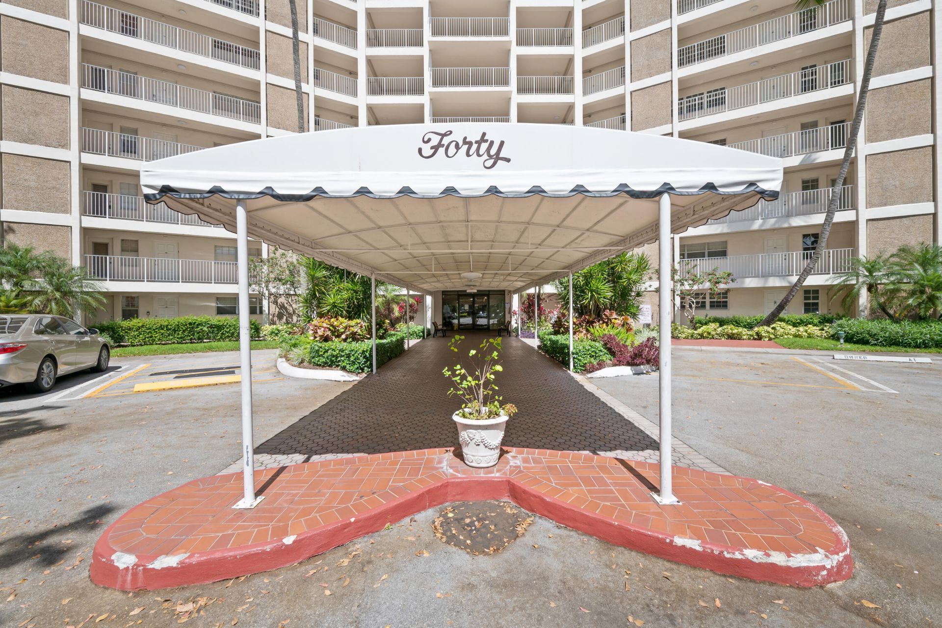 3051 N Course Drive, Unit 211, Pompano Beach, FL 33069 Photo
