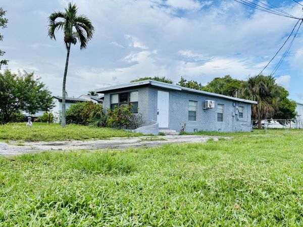 605 NW 9TH Avenue, Pompano Beach, FL 33060