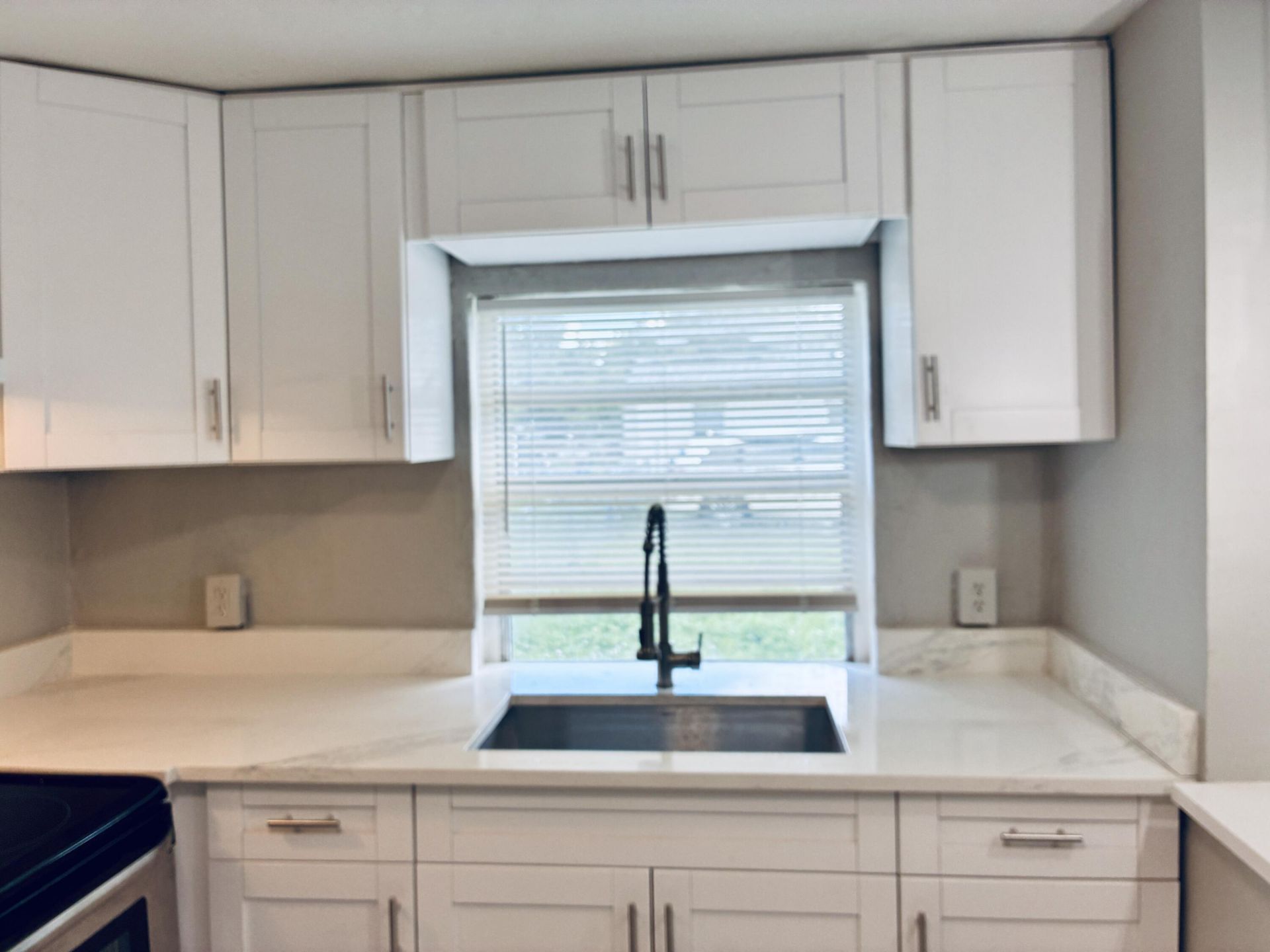 605 NW 9th Avenue, Pompano Beach, FL 33060 Photo