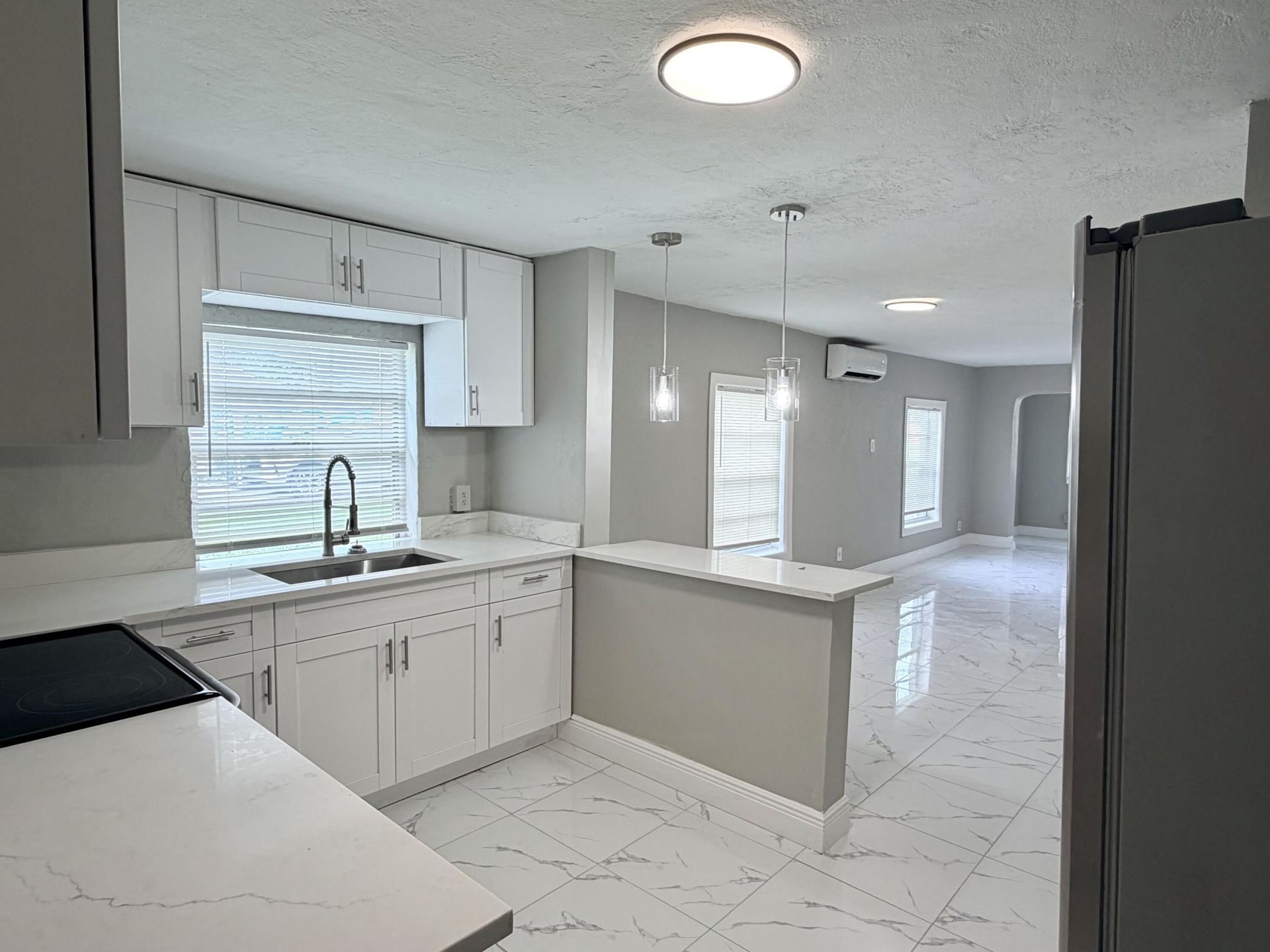 605 NW 9th Avenue, Pompano Beach, FL 33060 Photo