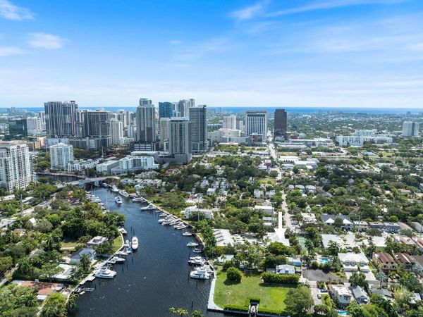 517 SW 7th Avenue, Fort Lauderdale, FL 33315