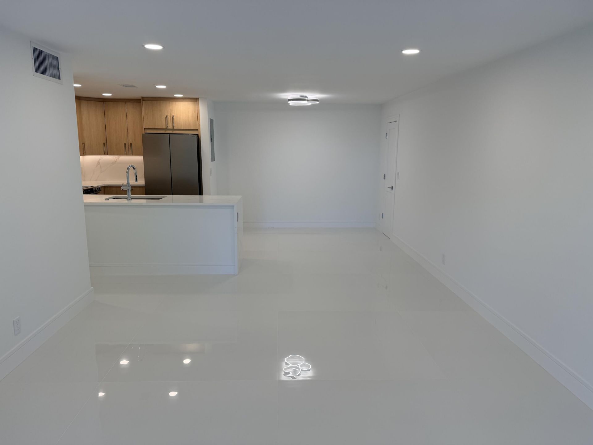 6439 Bay Club Drive, Unit 1, Fort Lauderdale, FL 33308 Photo