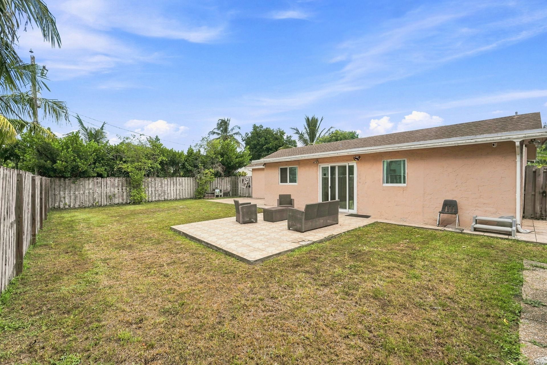 4665 NW 113th Avenue, Sunrise, FL 33323 Photo