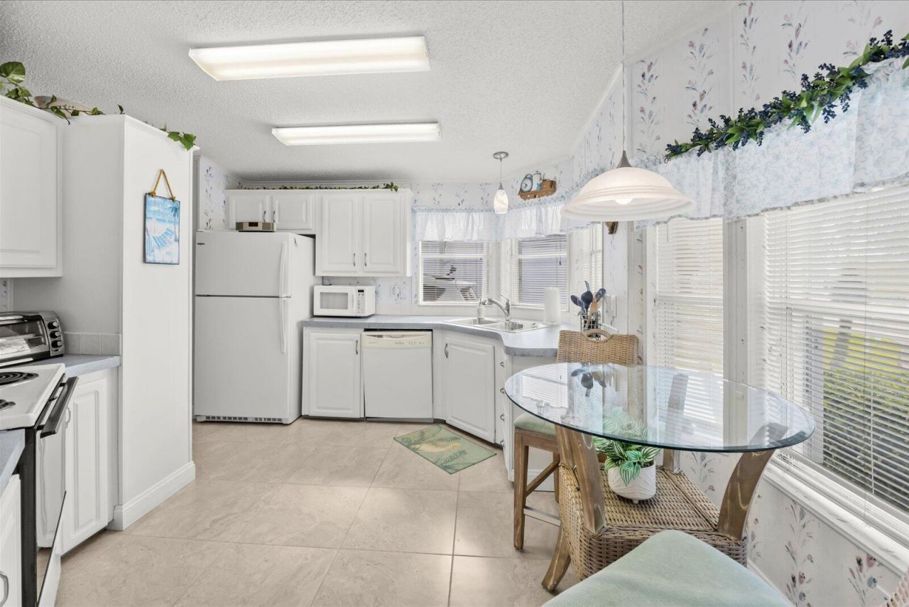 3608 Sleepy Hollow Lane, Port Saint Lucie, FL 34952 Photo