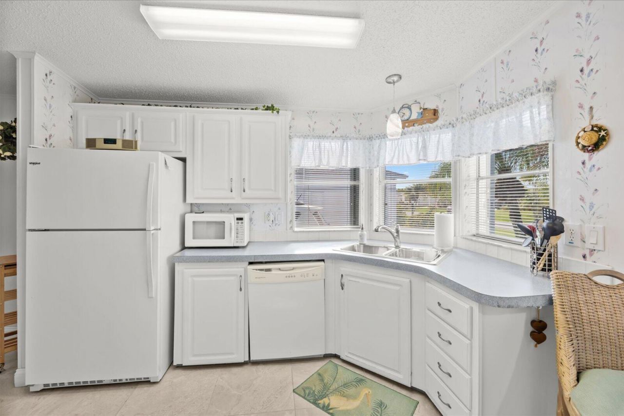 3608 Sleepy Hollow Lane, Port Saint Lucie, FL 34952 Photo