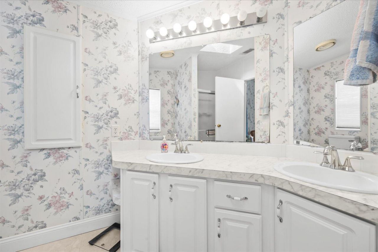 3608 Sleepy Hollow Lane, Port Saint Lucie, FL 34952 Photo