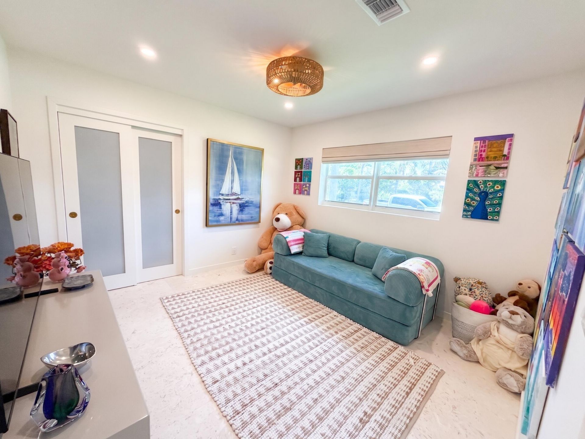 1584 Blue Water Terrace N, Lauderdale by the Sea, FL 33062 Photo